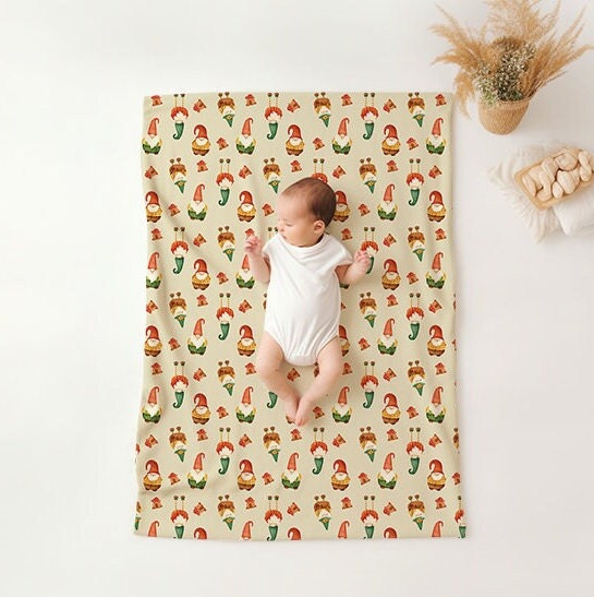 Tiny Gnomes Swaddle Set