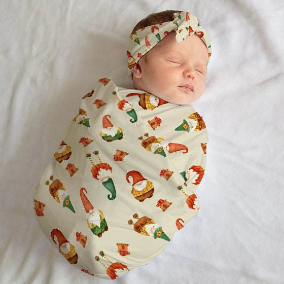 Tiny Gnomes Swaddle Set